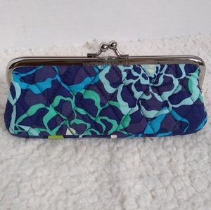 "Retired"Vera Bradley katalina blue kisslock purse